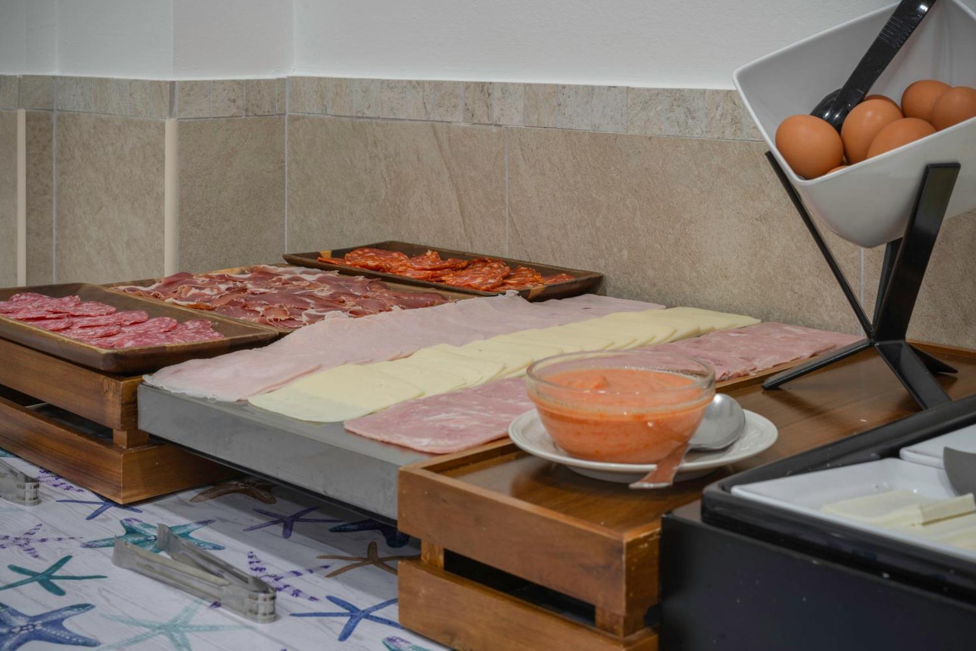 Hotel Tolosa Salou Ngoại thất bức ảnh